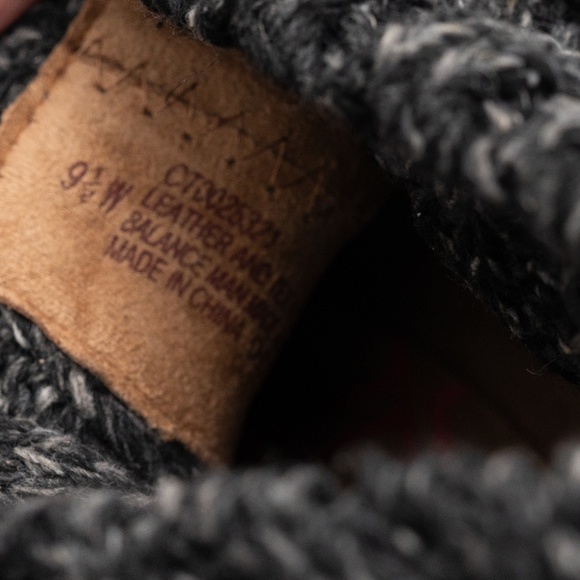 Comfortiva - Ottawa Suede Ankle Booties – Black - Picture 4 of 10